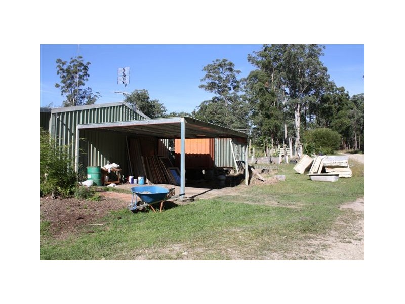 180 Upper Smiths Creek Rd, Kundabung NSW 2441