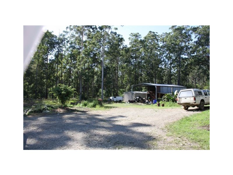180 Upper Smiths Creek Rd, Kundabung NSW 2441