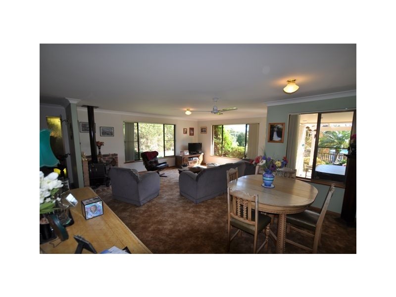 15 Mungara Place, Beechwood NSW 2446