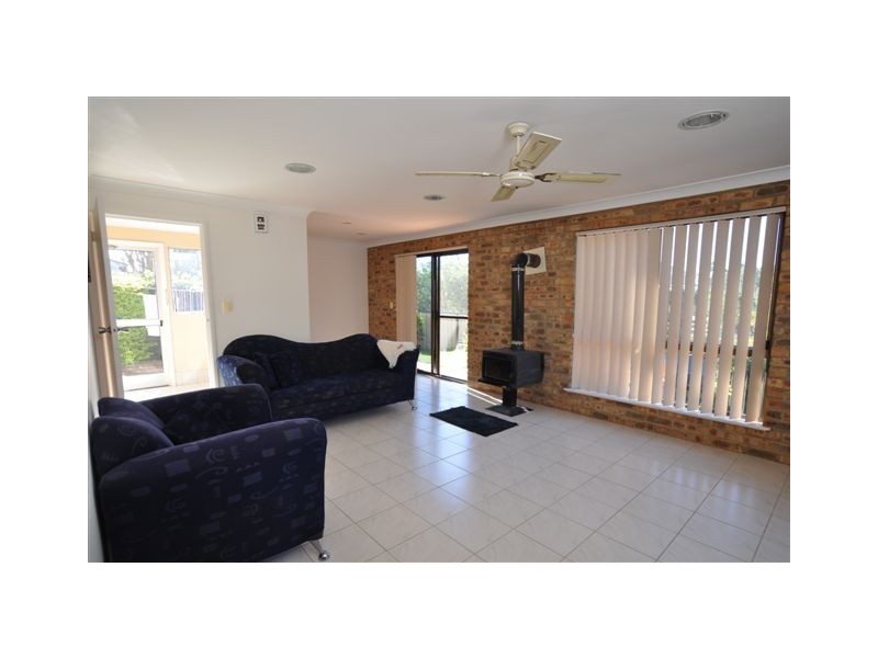 9 Wattle St, Wauchope NSW 2446