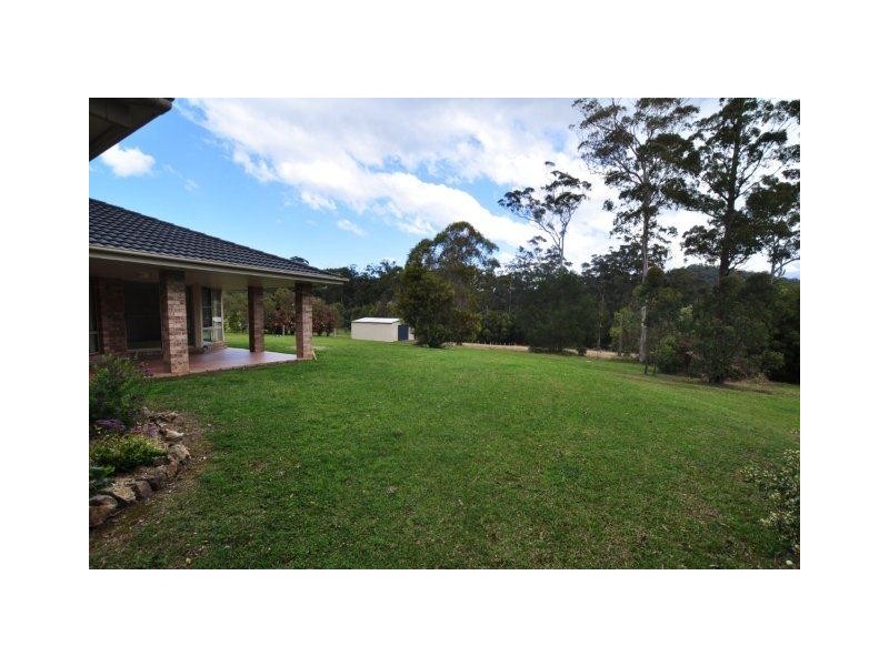 19 Fenton Drive, King Creek NSW 2446