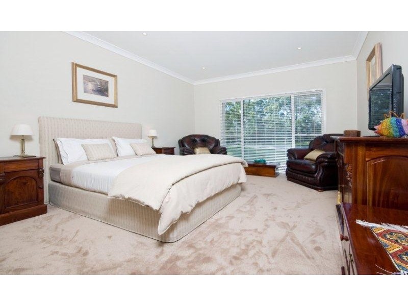 272 Lake Innes Dr, Lake Innes NSW 2446