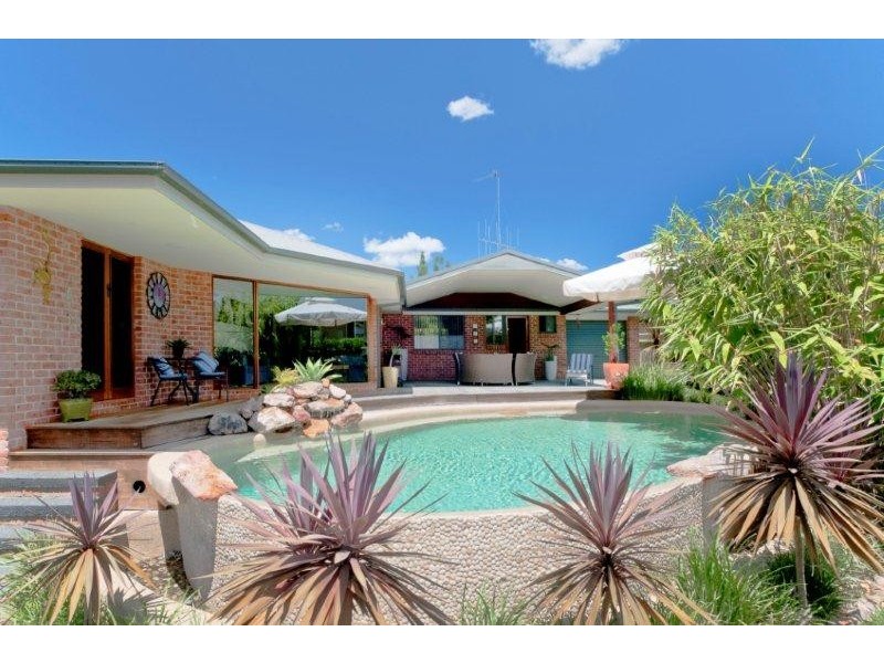 11 Pioneer Place, Wauchope NSW 2446