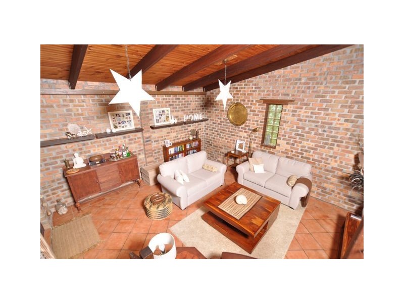 12 Warrew Crescent, King Creek NSW 2446