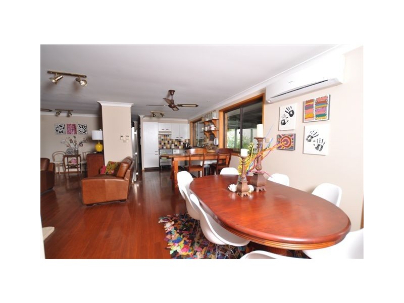 12 Warrew Crescent, King Creek NSW 2446