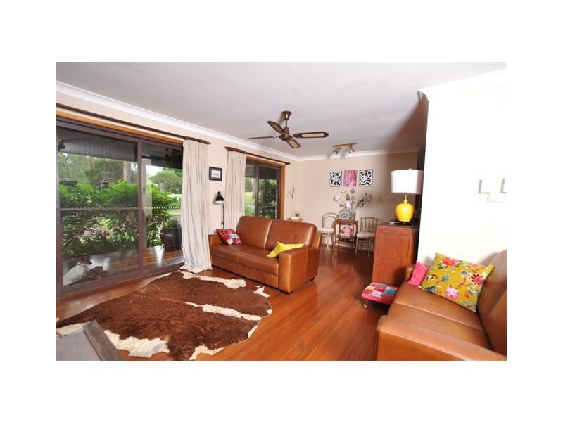 12 Warrew Crescent, King Creek NSW 2446