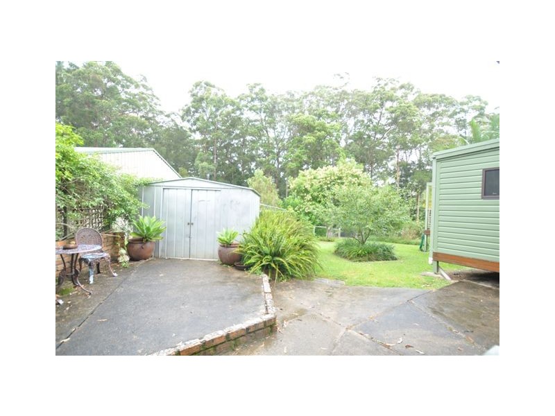 12 Warrew Crescent, King Creek NSW 2446