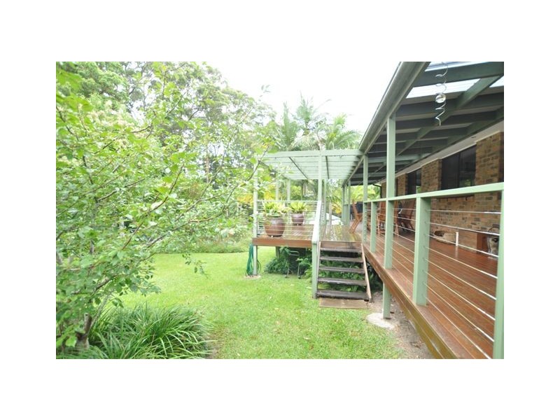 12 Warrew Crescent, King Creek NSW 2446