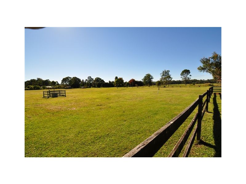 124 Redbank Road, Wauchope NSW 2446