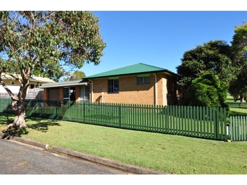 2 Sutherland Street, Wauchope NSW 2446