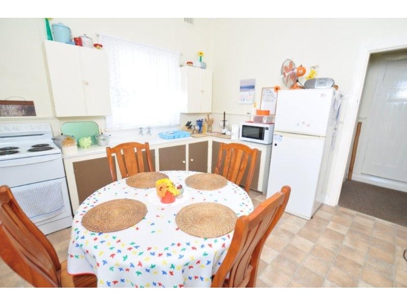 2 Graham Street, Wauchope NSW 2446