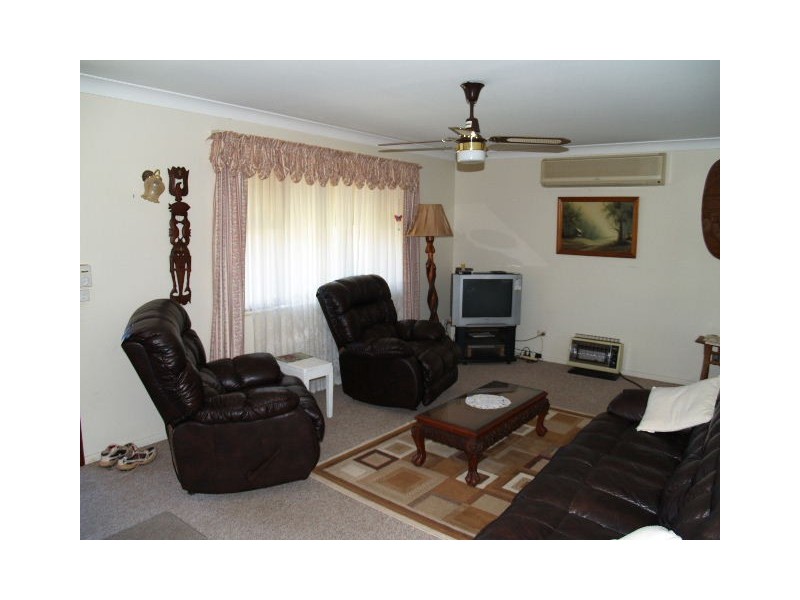 3 Marowin Place, Wauchope NSW 2446