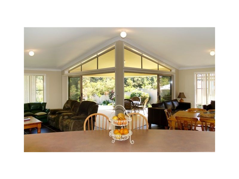 77 Colonial Circuit, Wauchope NSW 2446