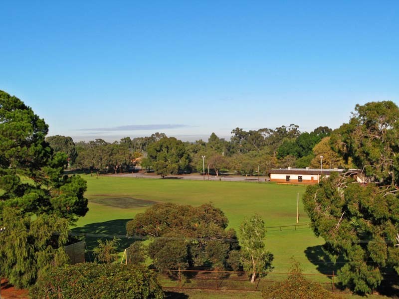 42 Pollock Street, Bentley WA 6102