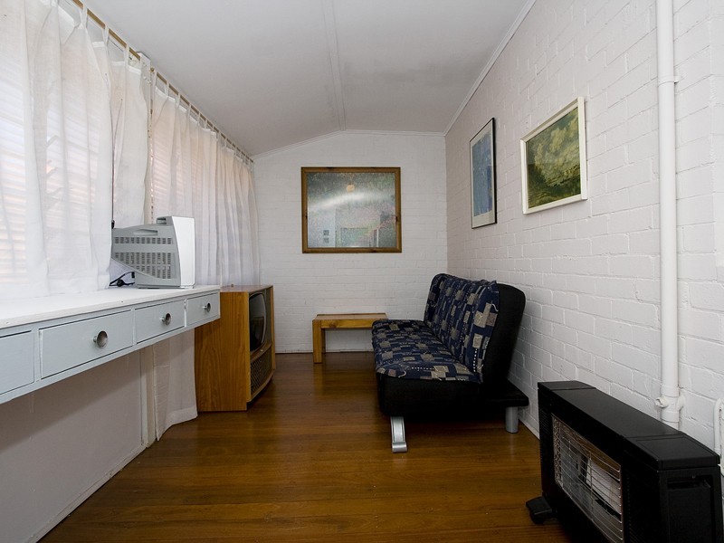 29 Donar Street, Innaloo WA 6018