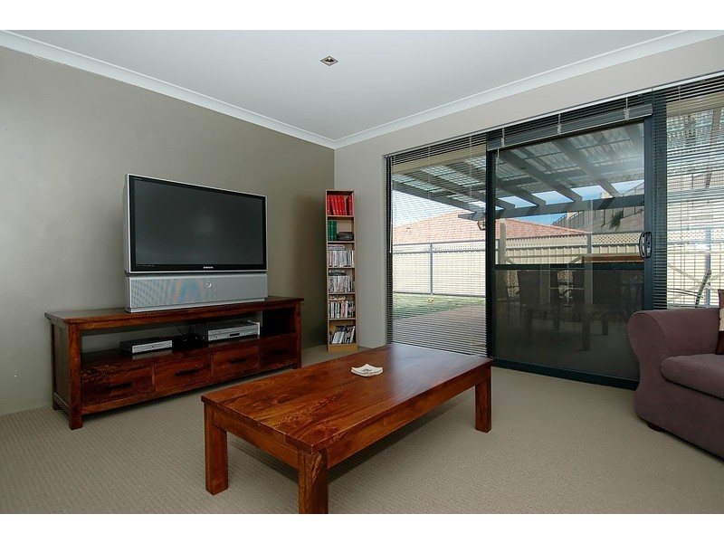 36 Belleville Gardens, Clarkson WA 6030