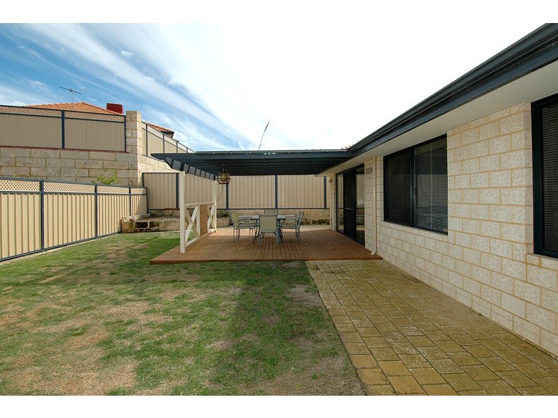 36 Belleville Gardens, Clarkson WA 6030