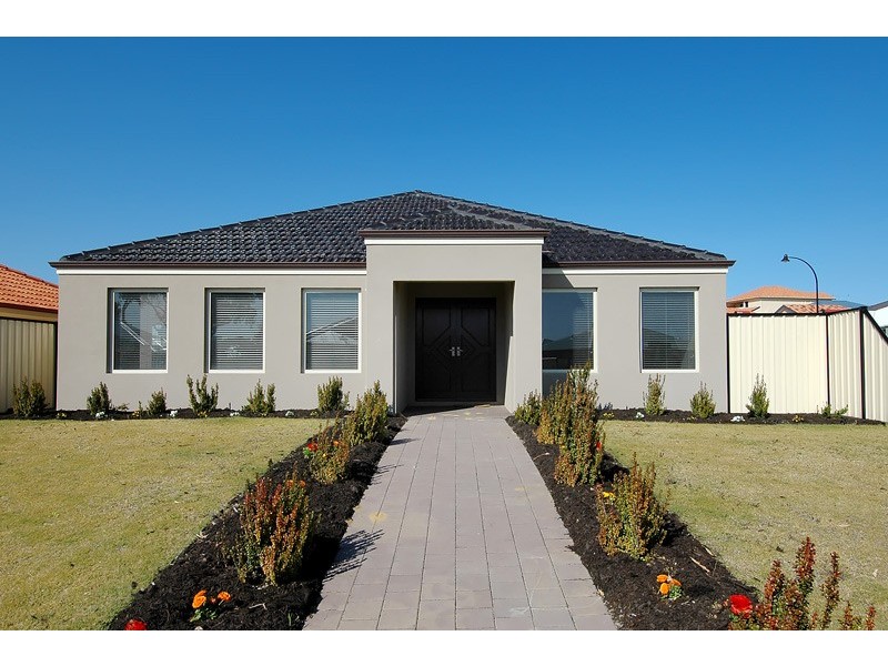 10 Yaroomba Place, Clarkson WA 6030