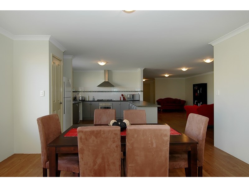 10 Yaroomba Place, Clarkson WA 6030