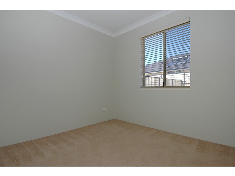 10 Yaroomba Place, Clarkson WA 6030