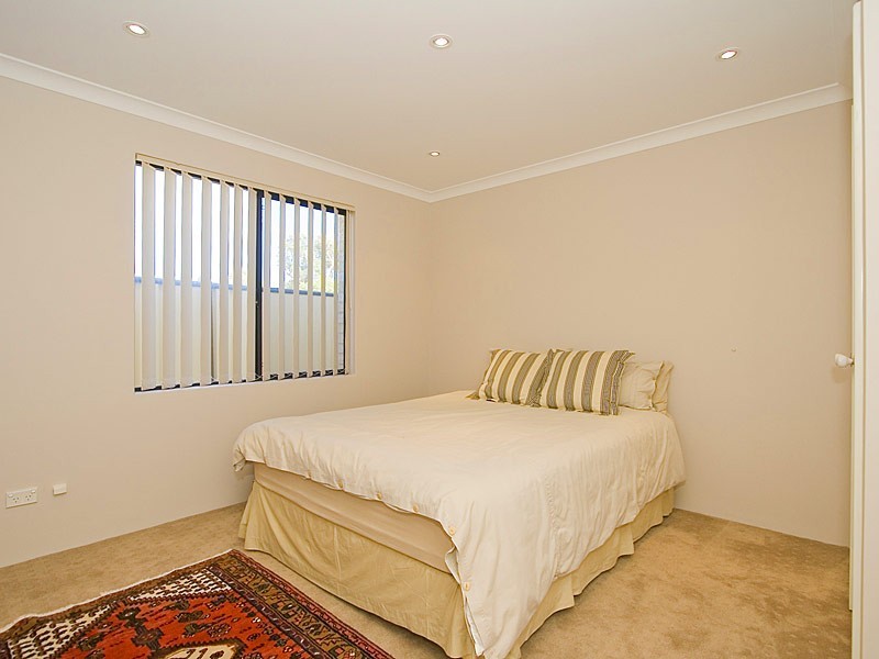 1 Lomita Link, Clarkson WA 6030