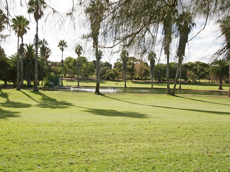 122 St Andrews Drive, Yanchep WA 6035