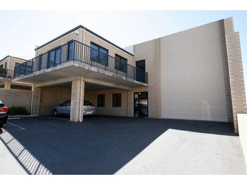 2/24 Hines Rd, O’connor WA 6163