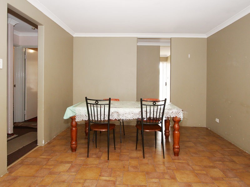 8 Pier Place, Quinns Rocks WA 6030