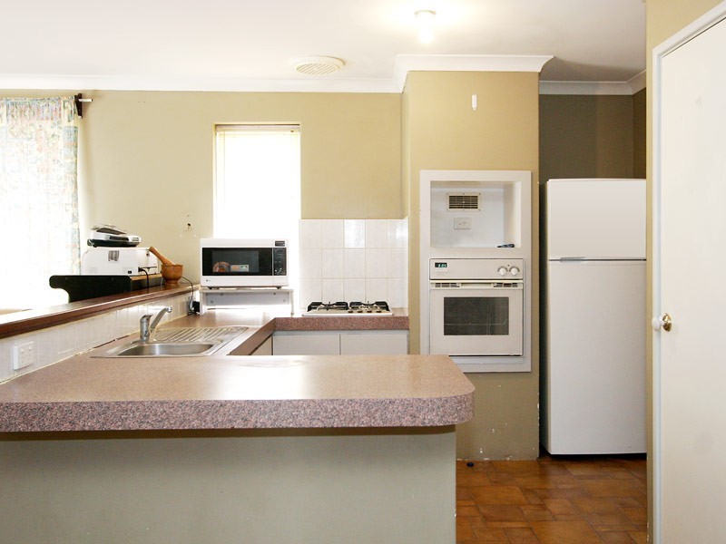8 Pier Place, Quinns Rocks WA 6030