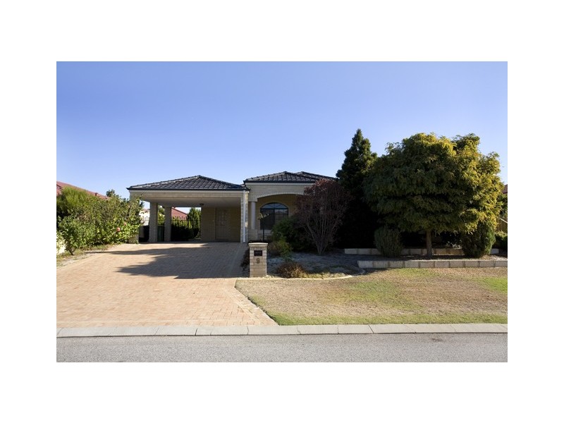 9 Barnett Close, Huntingdale WA 6110