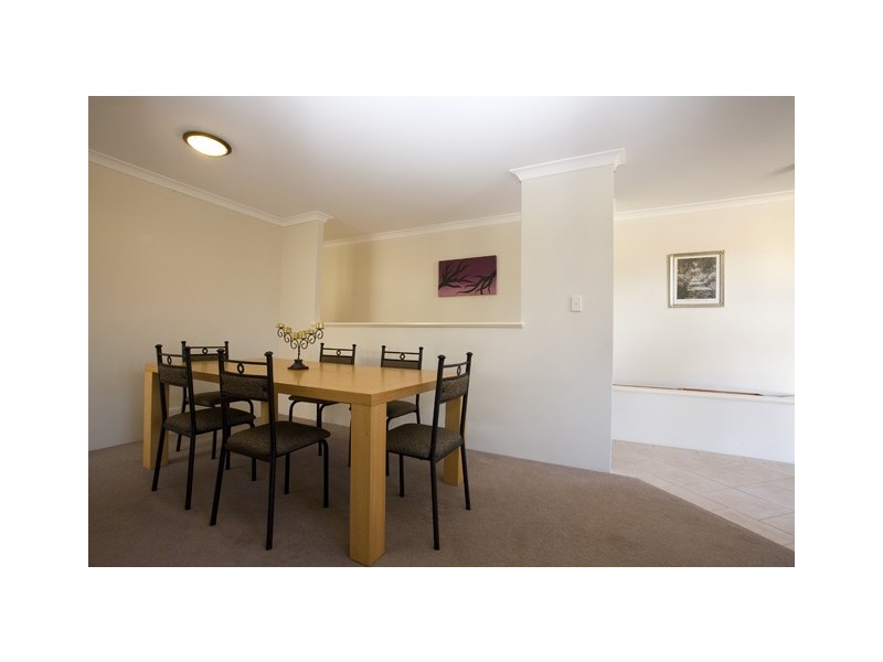 9 Barnett Close, Huntingdale WA 6110