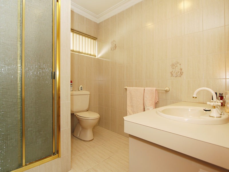 4 Hertha Rd, Innaloo WA 6018