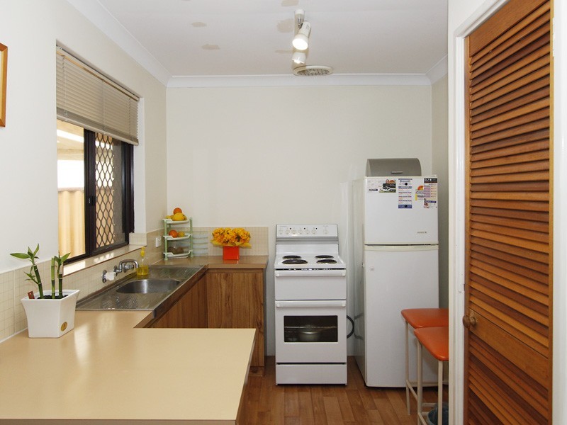 1/54 Hertha Road, Innaloo WA 6018