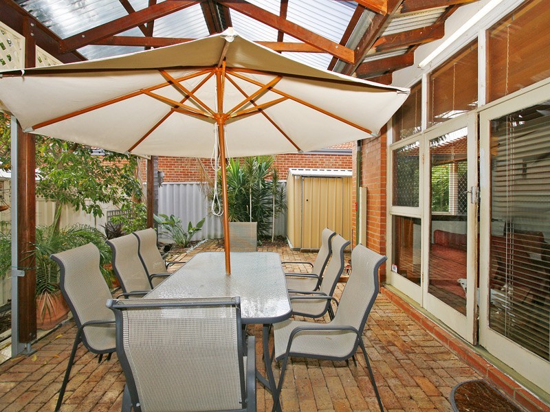 35A Gresham Street, Victoria Park WA 6100