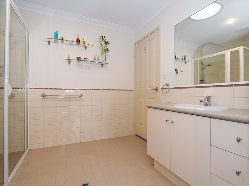 25 The Walk, Mindarie WA 6030