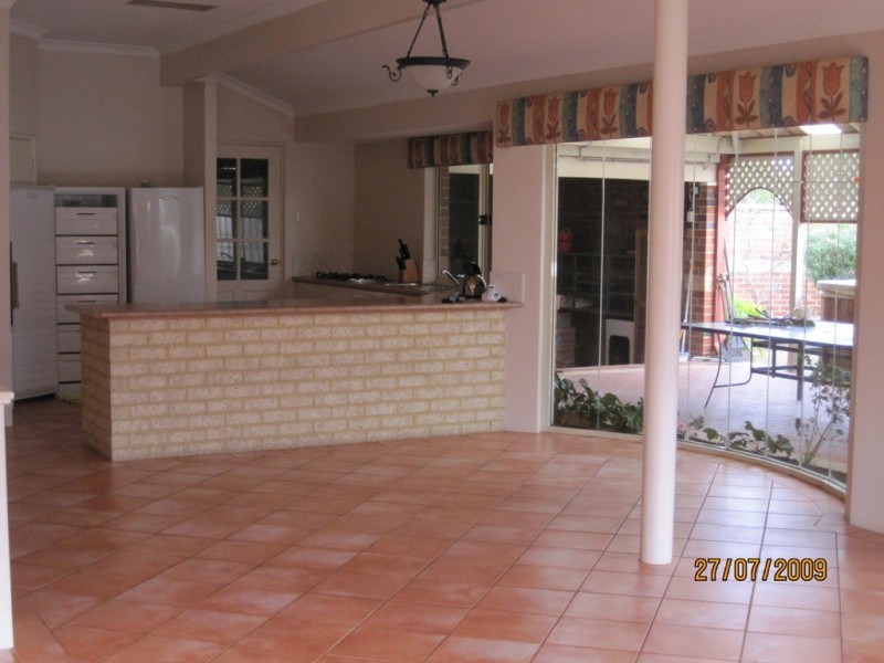 14 Solway Green, Canning Vale WA 6155