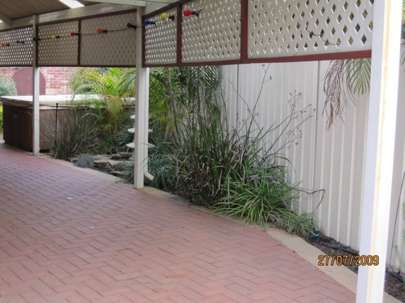 14 Solway Green, Canning Vale WA 6155