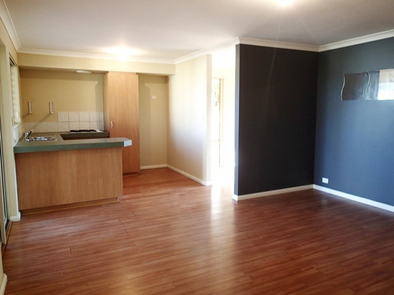 22 Jobson Loop, Brookdale WA 6112