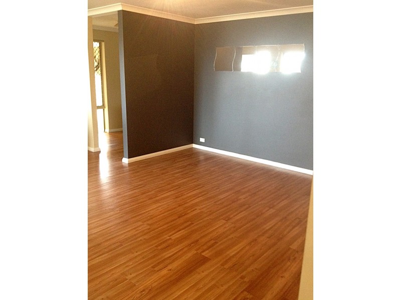 22 Jobson Loop, Brookdale WA 6112