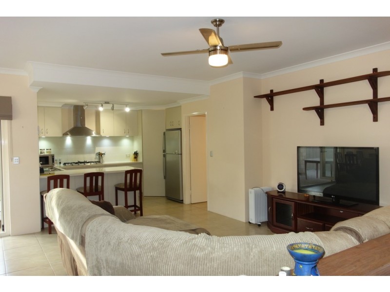 2/35 Birnam  Road, Canning Vale WA 6155