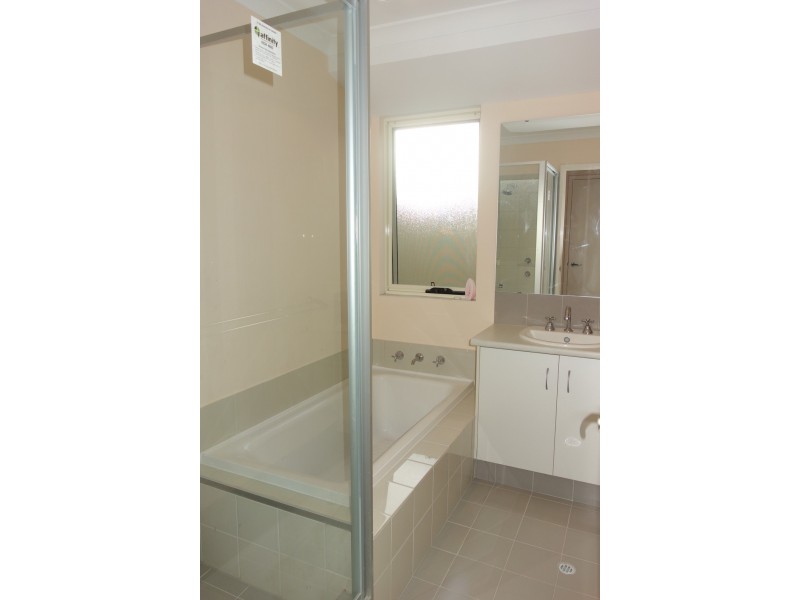 2/35 Birnam  Road, Canning Vale WA 6155