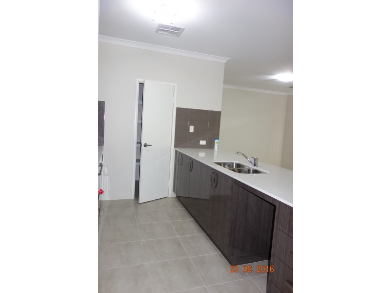 14 Danube Street, Southern River WA 6110