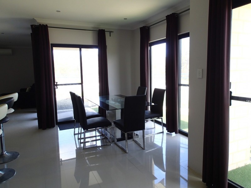 83 Tipuana Terrace, Harrisdale WA 6112