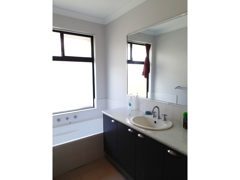 83 Tipuana Terrace, Harrisdale WA 6112