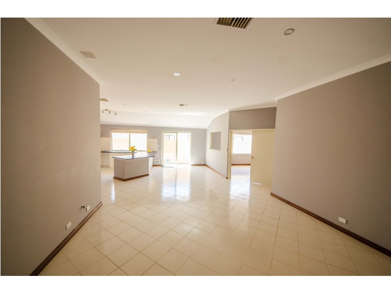 44 Boongala Circuit, Canning Vale WA 6155