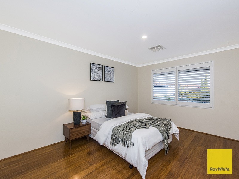 7 Ladham Turn, Canning Vale WA 6155