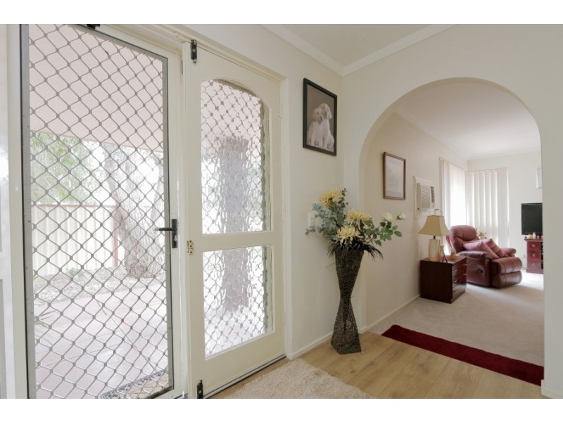 12B Limbee Glade, Huntingdale WA 6110