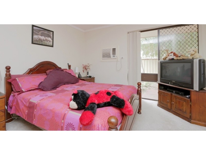 12B Limbee Glade, Huntingdale WA 6110