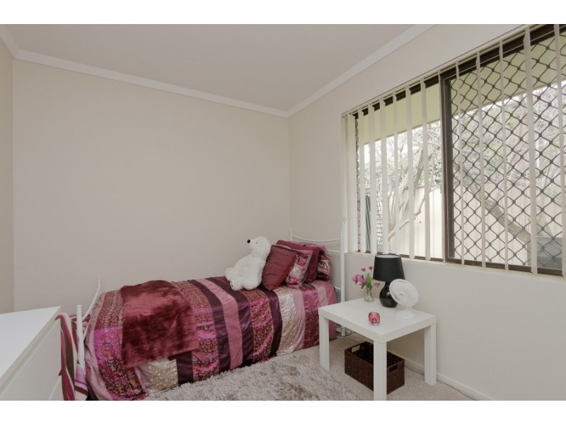 12B Limbee Glade, Huntingdale WA 6110