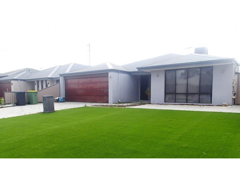 6 Atkinson Way, Canning Vale WA 6155